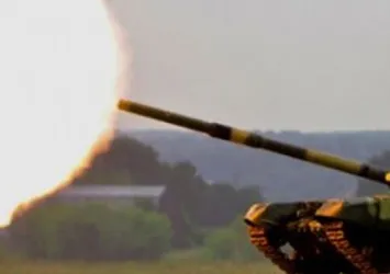 Türkiye Afrin'de YPG'yi bombaladı
