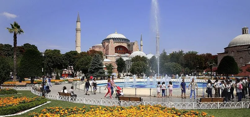 Turizm geliri 4. çeyrekte yüzde 95 arttı