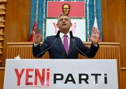 Yeni Parti'den belediye çalışanlarına mobbing: “Bize üye olmuyorsan başka iş bak”