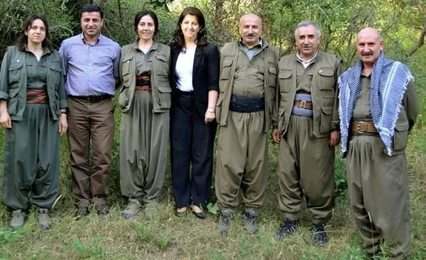 1679554555458.jpg HDP'nin yolunu Meclis değil KCK çizer! 6'lı koalisyonda yeni kriz - 8