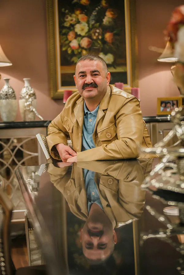 Şafak Sezer kesenin ağzını açtı! Milyonluk karavanda yok yok