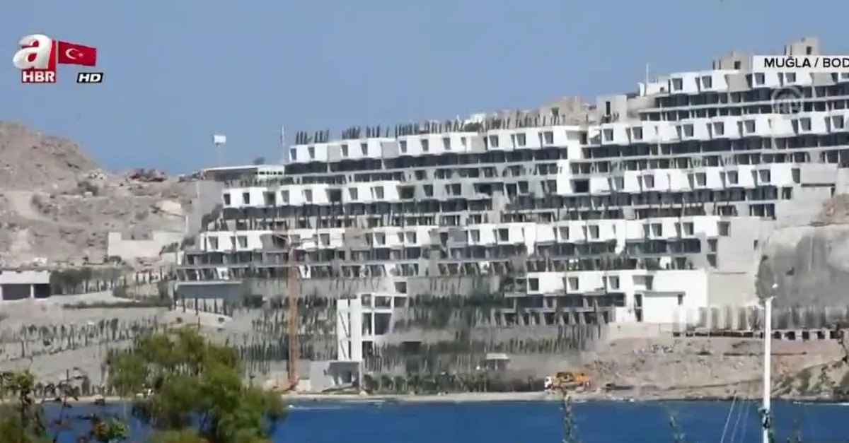 Bodrum'da kaçak yapıların yıkımı için Bakanlık devreye girdi