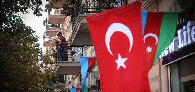 Erzincan sokaklarında Çırpınırdı Karadeniz şarkısı çalındı