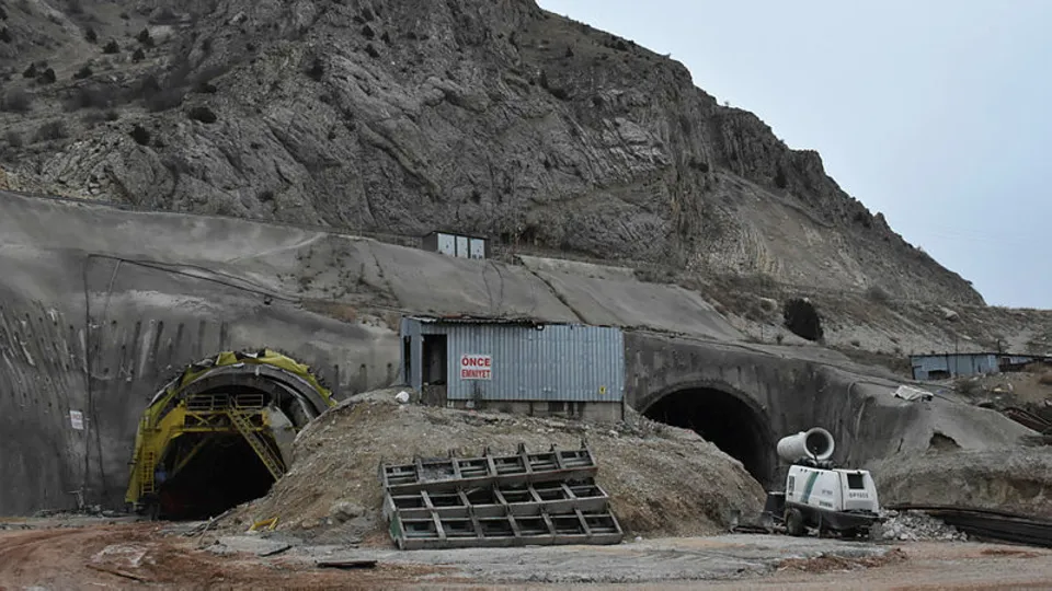 Kop Tüneli’nde çalışmalar yeniden hızlandı! Kop Tüneli ne zaman bitecek?