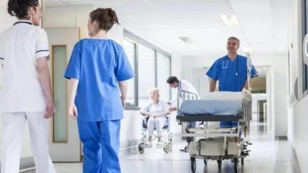 Hastanelerde Klinik Destek Elemanı ne iş yapar, hangi bölümde çalışır? Kaç TL maaş alıyorlar?