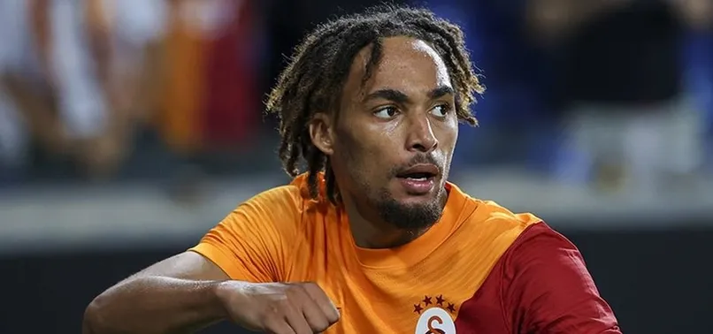 Sacha Boey'den son dakika açıklaması! Fenerbahçe'ye transfer mi olacak?