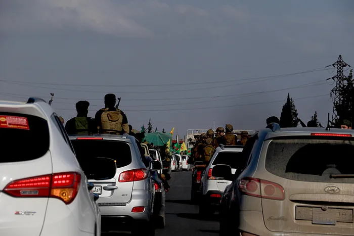 PKK/YPG'li teröristler Halep kent merkezinden çekiliyor - 1