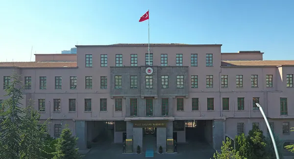 1624898664388.jpg CHP'den Katar yalanı sonrasında YKS için yeni provokasyon! Faik Öztrak: Acaba kontenjanları boş bırakarak Katarlılara yer mi açmaya çalışılıyor? - 9