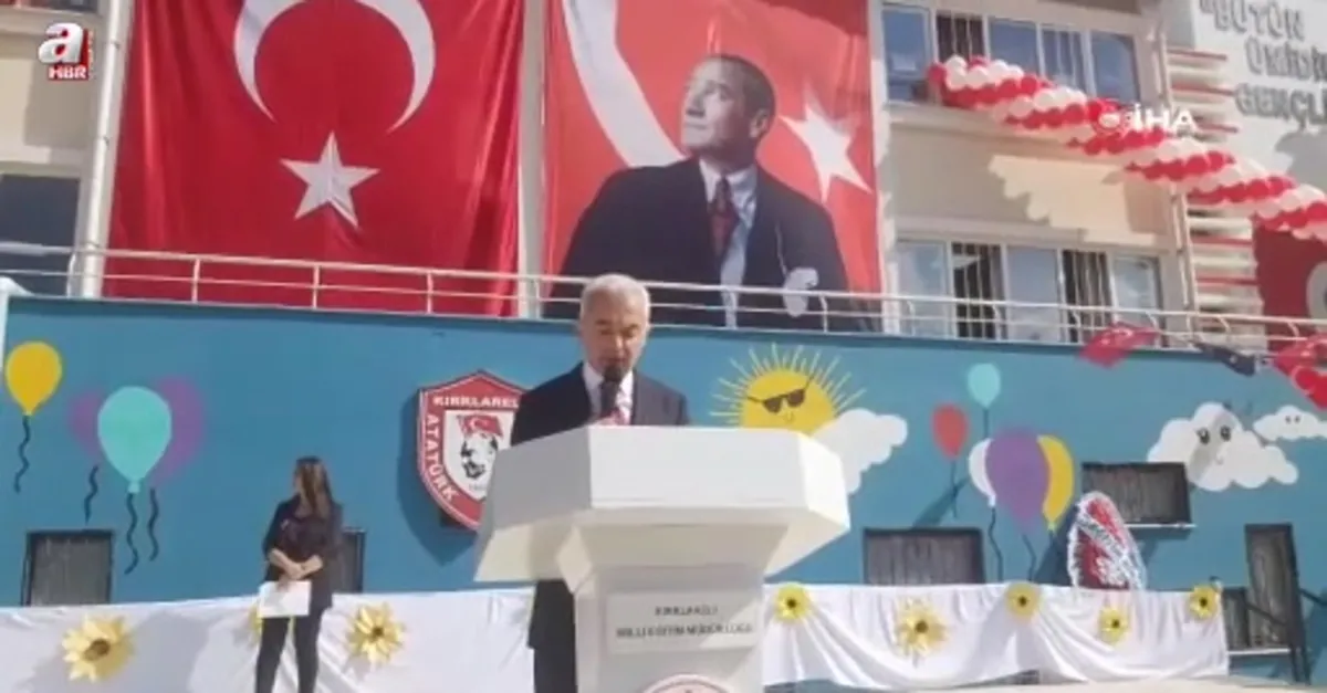 Kırklareli'nde öğrenciler ders başı yaptı