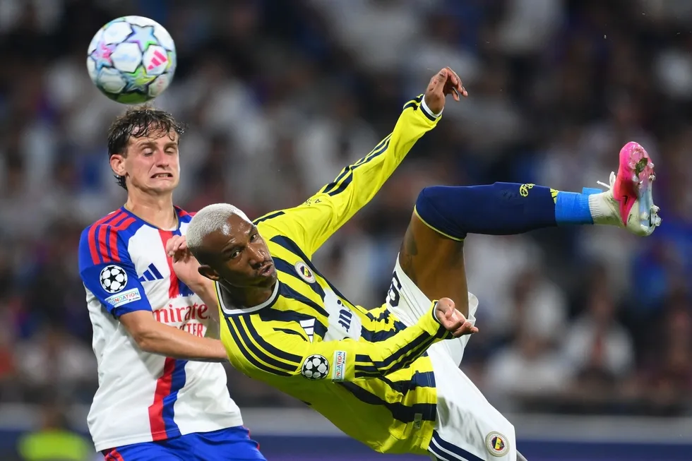 1788091834470.jpeg Anderson Talisca, Lyon maçında aldığı darbe sonrası yaşadığı ağrı nedeniyle Samsunspor karşısında forma giyemeyecek. (AA)