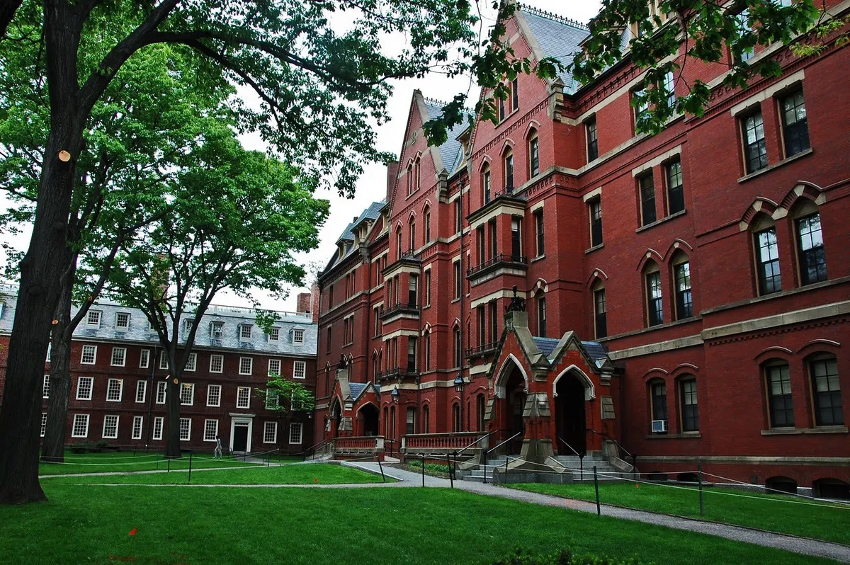Harvard Üniversitesi listenin ilk sırasında yer aldı. (Görsel: A Haber Foto Arşivi)