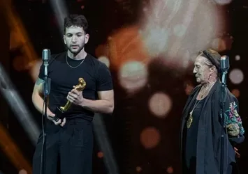Gözleri Karadeniz’in başarılı oyuncusu Berk Ali Çatal’a prestijli ödül