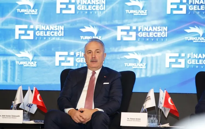 4-finansin-gelecegi-zirvesi-para-sohbetleri-turkuvaz-medyada-1735043137924.jpg Vakıfbank Genel Müdürü Abdi Serdar Üstünsalih