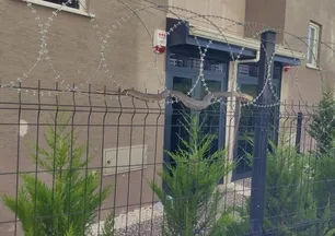 Camlardan izlediler! Görenler gözlerine inanmadı