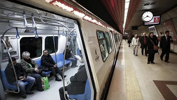 1-ocak-istanbulda-otobus-metro-metrobus-bedava-mi-1-ocak-cumartesi-istanbulda-ulasim-ucretsiz-mi-1640853576779.jpg 1 Ocak Cumartesi İstanbul'da otobüsler ücretsiz mi? 1 Ocak İstanbul otobüs, metro, metrobüs bedava mı? - 4