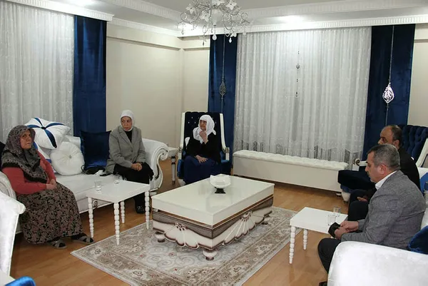 Gara şehidi Astsubay Çavuş Semih Özbey’in annesinden HDP’ye tepki: Gerçek yüzünü bir kez daha gösterdi