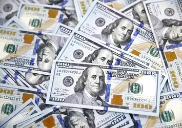 Dolardan tarihi rekor
