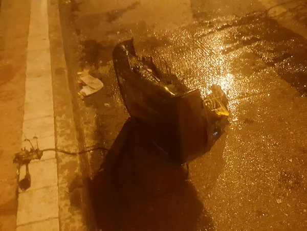 Bursa'da izledikleri televizyon patladı - 1