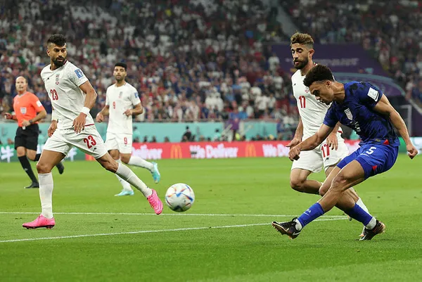 2022 Dünya Kupası: ABD İran’ı yenerek son 16’ya adını yazdırdı