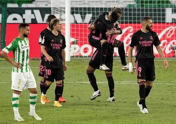 Real Madrid deplasmanda Real Betis'i 3-2 yendi