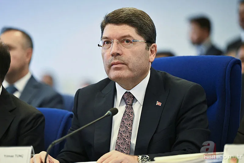 'Fatih Terim fonu' vurgunu Seçil Erzan'ın eski sevgilisine kadar uzandı! Arabadaki sır kadın kimdi? 25