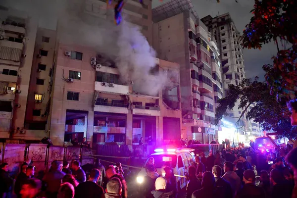 lubnan-resmi-haber-ajansi-duyurdu-israil-beyrutta-bir-ofisi-patlatti-1704219089067.jpg Katil İsrail'den Lübnan'da suikast! Hamas yöneticilerinden Aruri öldürüldü! Çok sayıda ölünün olduğu saldırının perde arkası... - 4