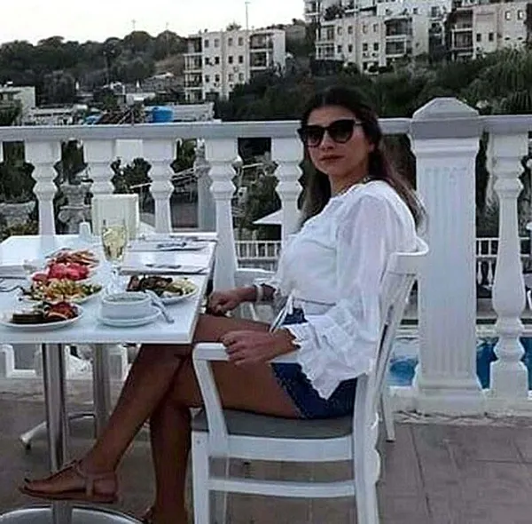 esini-oldurup-kayiplara-karismisti-o-iskelet-deniz-ozarslana-ait-cikti-1708769246419.jpeg Eşini öldürüp kayıplara karışmıştı! O iskelet Deniz Özarslan'a ait çıktı - 2