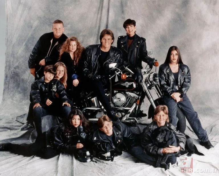 Kardashian-Jenner ailesinin bu hallerini hiç görmediniz! Çocukluk fotoğrafları olay oldu 16