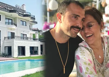 Büyük şok! Haciz memurları Demet Akalın'ın evinde