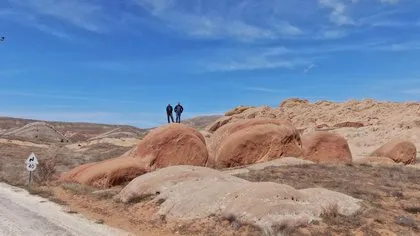 Defineciler her yerde! ’Mars’a bile göz diktiler