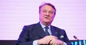 Arat’tan flaş açıklamalar! Nuri mi Sergen mi?