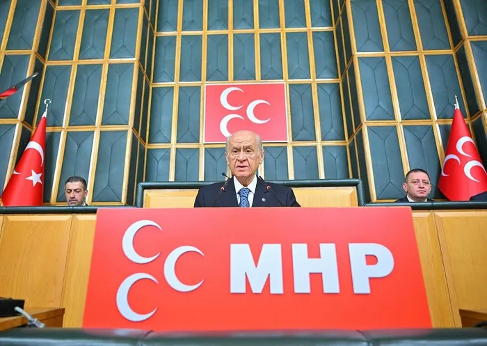 mhp-lideri-devlet-bahceliden-emniyet-mudurlerinin-aciga-alindigi-olayla-ilgili-flas-sozler-hedef-cumhur-ittifa-1715682146343.jpeg MHP lideri Devlet Bahçeli'den emniyet müdürlerinin açığa alındığı olayla ilgili flaş sözler: Hedef Cumhur İttifakı ve Türkiye - 2