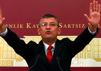 CHP'den ikiyüzlü siyaset! Tezkereye "hayır" dedi Mehmetçik'i ziyarete gitti