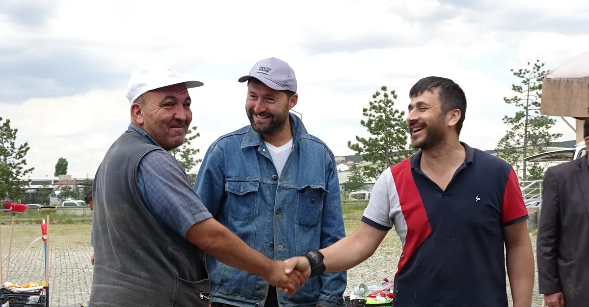 Tavşanlı Hayvan Pazarı'nda satışlar başladı