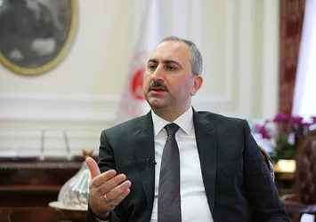 Adalet Bakanı Gül'den flaş açıklamalar