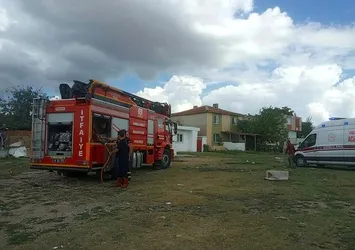 Kırklareli'de 300 dekar alanda anız yangını