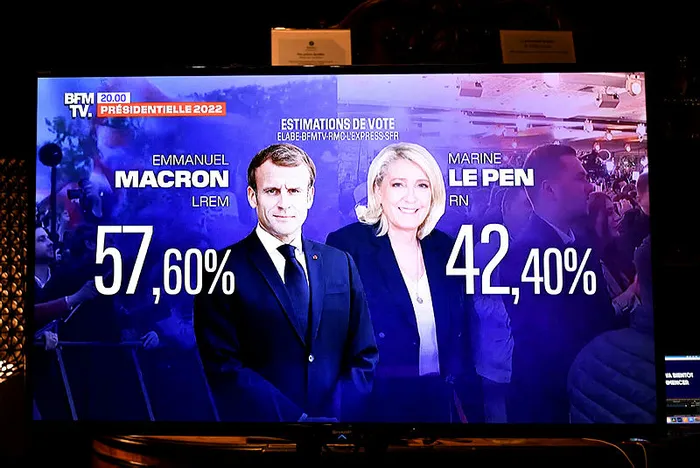fransada-emmanuel-macron-yeniden-cumhurbaskani-1650823847083.jpg Fransa'da Emmanuel Macron yeniden Cumhurbaşkanı - 2