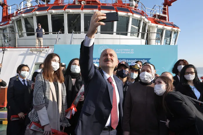 Ulaştırma ve Altyapı Bakanı Adil Karaismailoğlu: Türkiye büyük hedefleri olan bir ülkedir