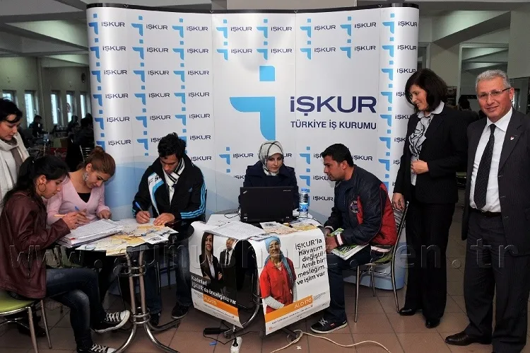 KPSS yok! Bakanlık ilkokul mezunu 1.500 personel alacak! Başvurular İŞKUR üzerinden toplanmaya başladı