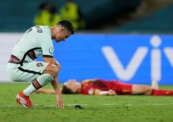 Cristiano Ronaldo EURO 2020’ye veda etti
