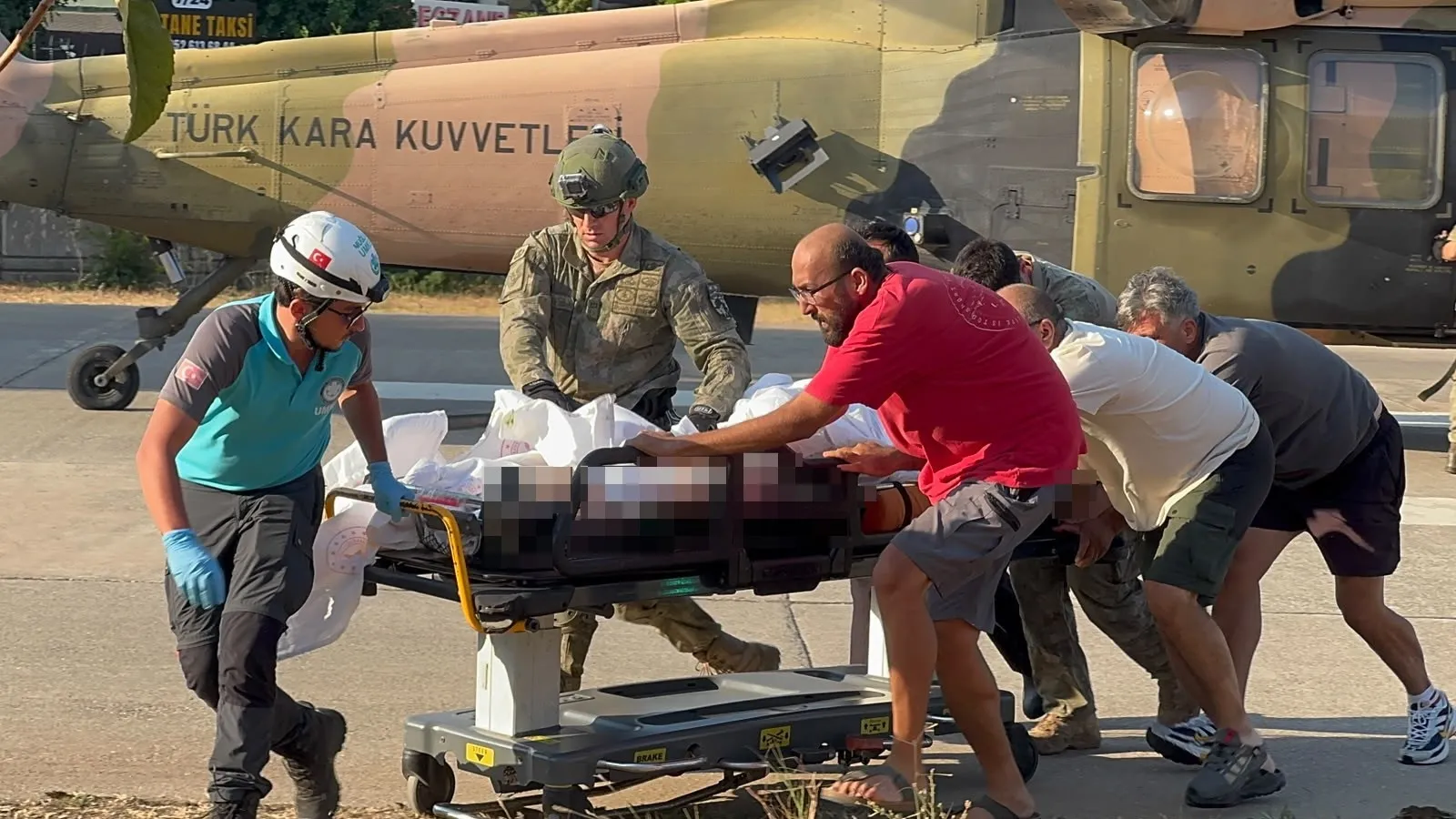 Ölüdeniz’de paraşüt faciası! Kayalıklara çakıldılar: 2 can kaybı | O anlar kamerada