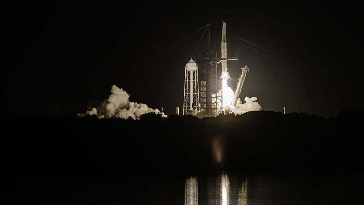 Musk'ın şirketi SpaceX'ten işgalci İsrail'e uydu desteği