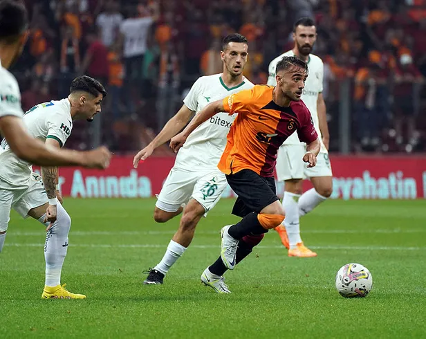 giresunspor-galatasaray-maci-muhtemel-11ler-28-ocak-giresunspor-gs-maci-ne-zaman-saat-kacta-1674898352285.jpg Giresunspor Galatasaray maçı MUHTEMEL 11'LER! 28 Ocak Giresunspor GS maçı ne zaman, saat kaçta? - 9