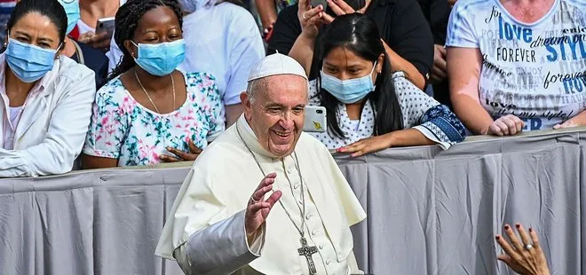 Papa Francis Covid-19 aşısı olacak