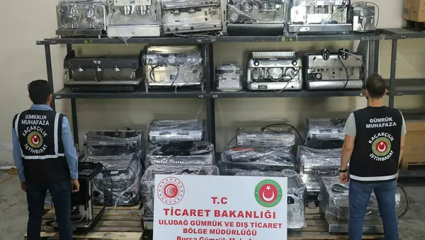 Ticaret Bakanlığı'ndan milyonluk kaçak eşya operasyonu! - 3