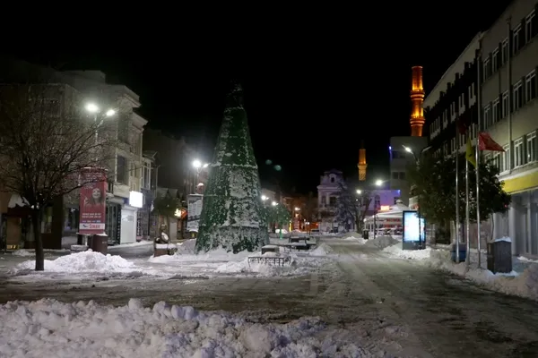 Son dakika: İstanbul’da yüz yüze eğitime kar engeli! - 9