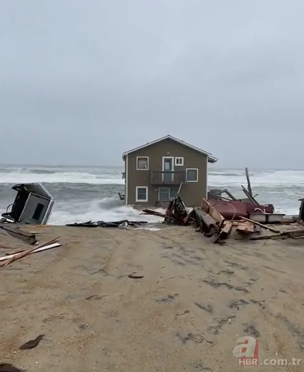 Gelgit ve rüzgara dayanamadı! 381 bin dolarlık ev okyanusa düştü