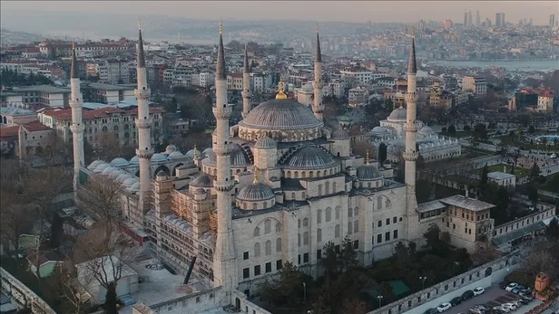 uc-aylar-ne-zaman-basliyor-recep-saban-ve-ramazan-aylari-2024-baslangiclari-hangi-tarihte-iste-diyanet-kandil-1701331619727.jpg