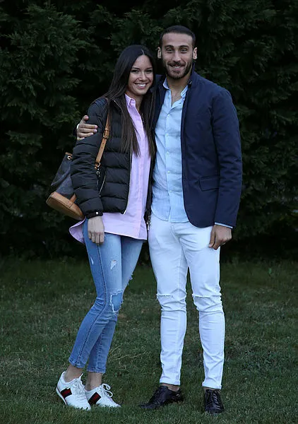 Download Dirilis Ertugrul Un Halime Sultan Inin Diziden Neden Ayrildigi For iPhone Free Get Wallpaper Dirilis Ertugrul Un Halime Sultan Inin Diziden Neden Ayrildigi For Android Free