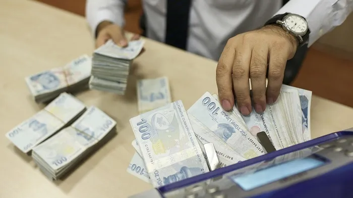 merkez-bankasi-baskani-fatih-karahandan-enflasyon-mesaji-siki-para-politikasi-durusumuzu-surdurecegiz-1714478653078.jpg Merkez Bankası Başkanı Fatih Karahan'dan enflasyon mesajı: Sıkı para politikası duruşumuzu sürdüreceğiz - 4